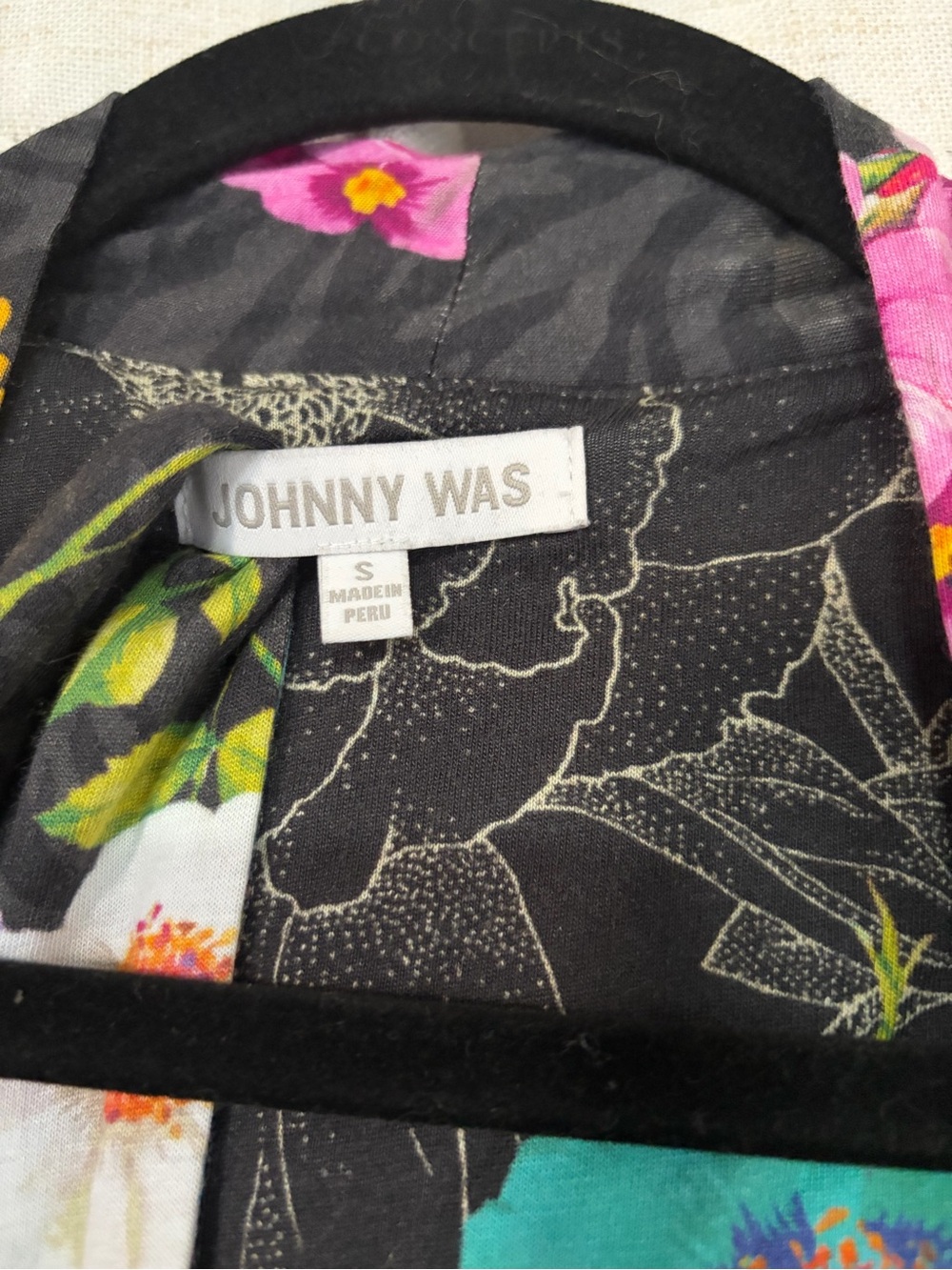 Johnny Was Floral Robe - Picture 6 of 6